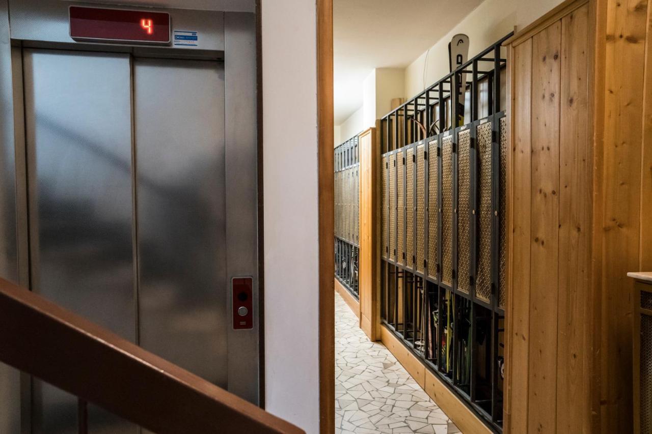 Stay In Cervinia Deluxe Apartment ブレウイル・チェルヴィナイア エクステリア 写真